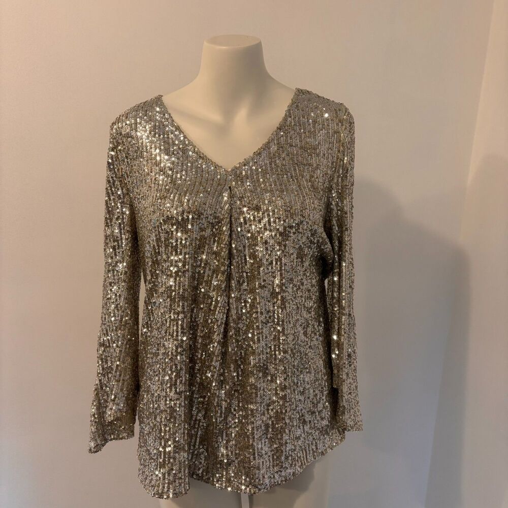 Cable & Gauge size Large Y2K Full Sequin Gold Cold Shoulder NYE Going Out Top